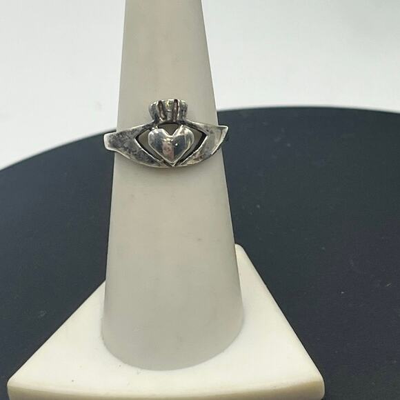 Sterling Silver 925 Vintage Irish Claddagh Engagement Wedding Ring Sz 6.5 - Picture 1 of 6